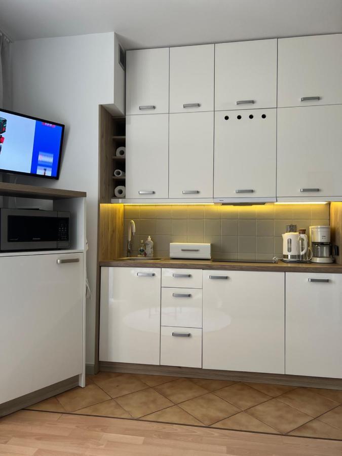 Apartament Przy Kawczej - Pokoj Z Aneksem Kuchennym Miedzyzdroje Exterior photo